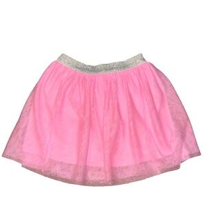 Girls size 5 pink tutu skorts.